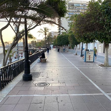 Dennilenni A Marbella Centro Apartment Ngoại thất bức ảnh